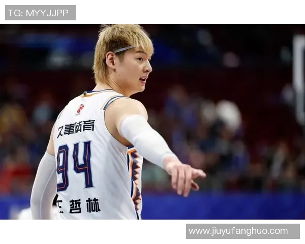 王哲林领衔中国男篮新征程助力球队冲击国际赛场辉煌荣耀 王哲林领衔中国男篮新征程助力球队冲击国际赛场辉煌荣耀